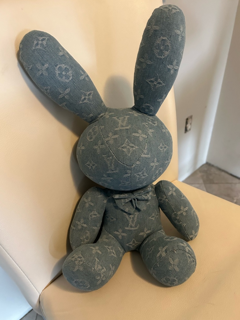 Adorable bear rhtf denim